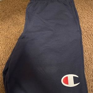Men’s shorts size large